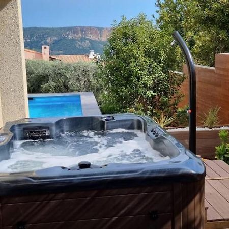 Reves De Vie, Appartement Vue Mer, Grande Piscine Privee , Spa Privatif Cassis Ngoại thất bức ảnh
